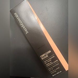 COMPLEXION RESCUE® TINTED MOISTURIZER in Desert 6.5